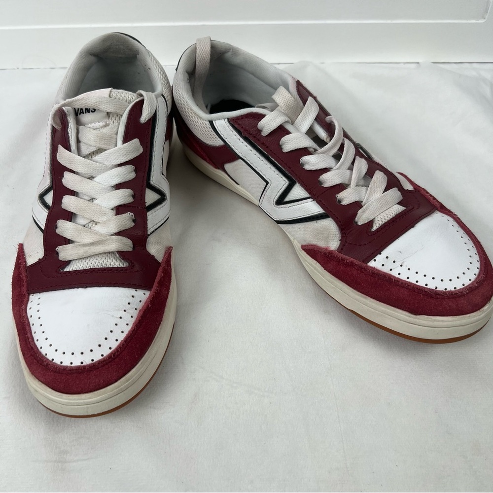 Vans Retro Skateboarding Red/White Leather/Suede Sneakers Men’s 8 Women’s 9.5